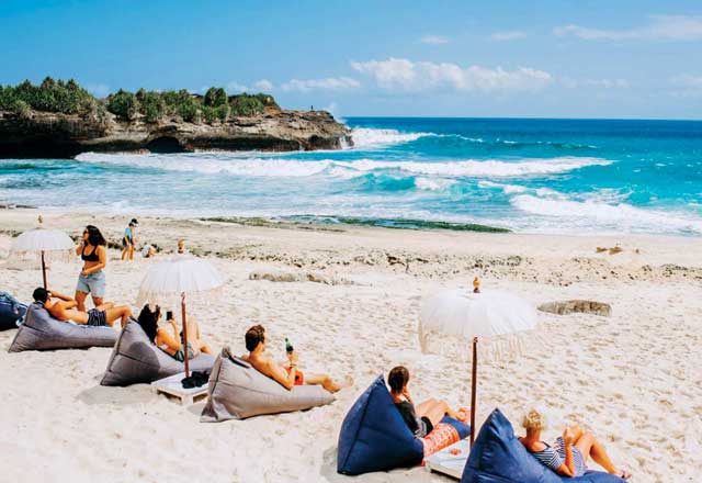 Sandy Bay Beach Club in Bali